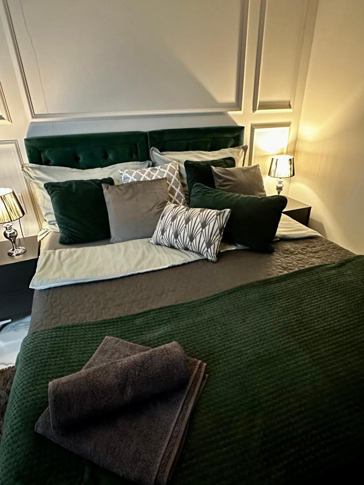 Apartamenty Kielce- Apartament Szmaragd Przy Zalew Kielecki, Faktura, Parking, Centrum Ngoại thất bức ảnh