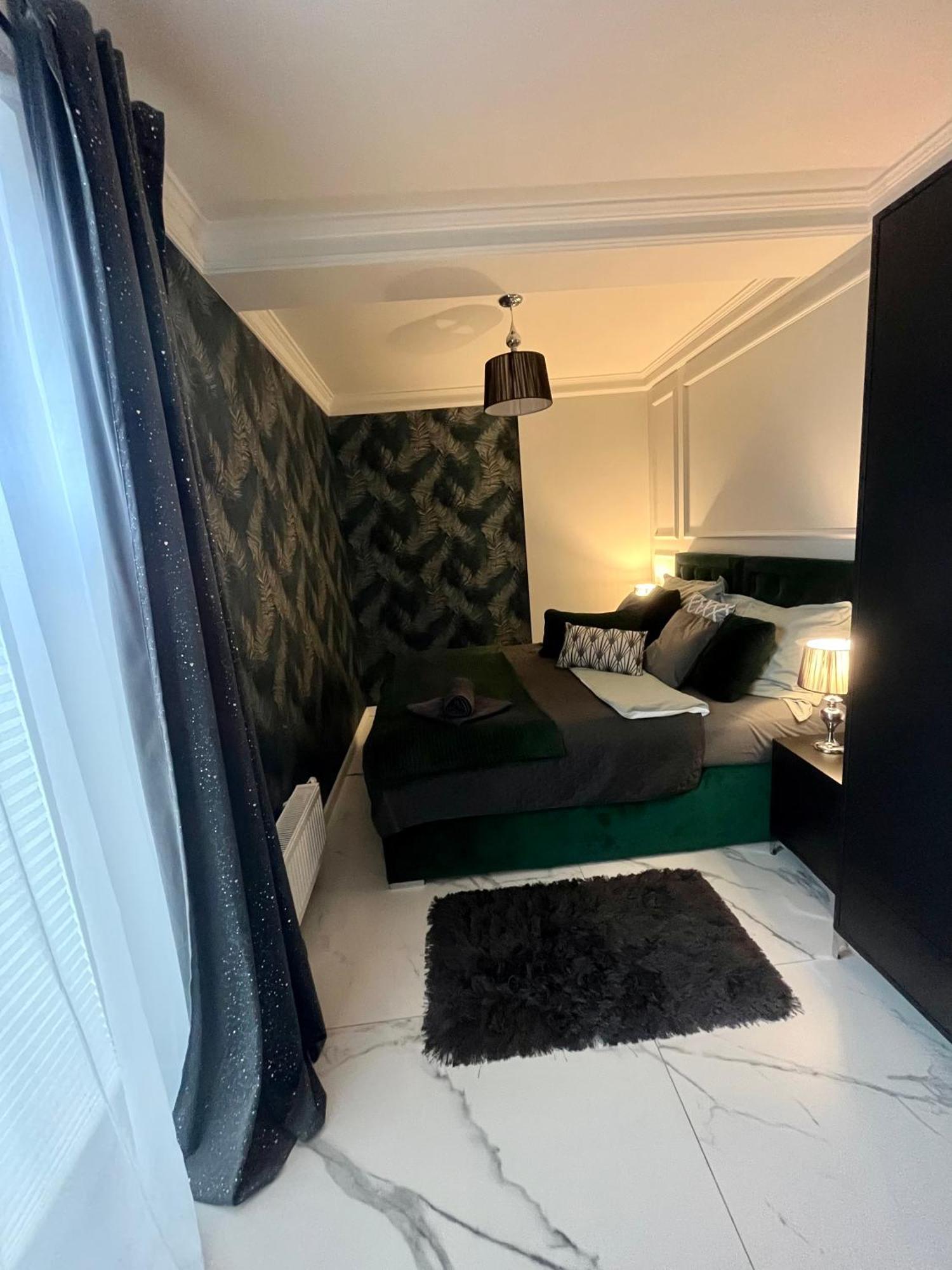 Apartamenty Kielce- Apartament Szmaragd Przy Zalew Kielecki, Faktura, Parking, Centrum Ngoại thất bức ảnh