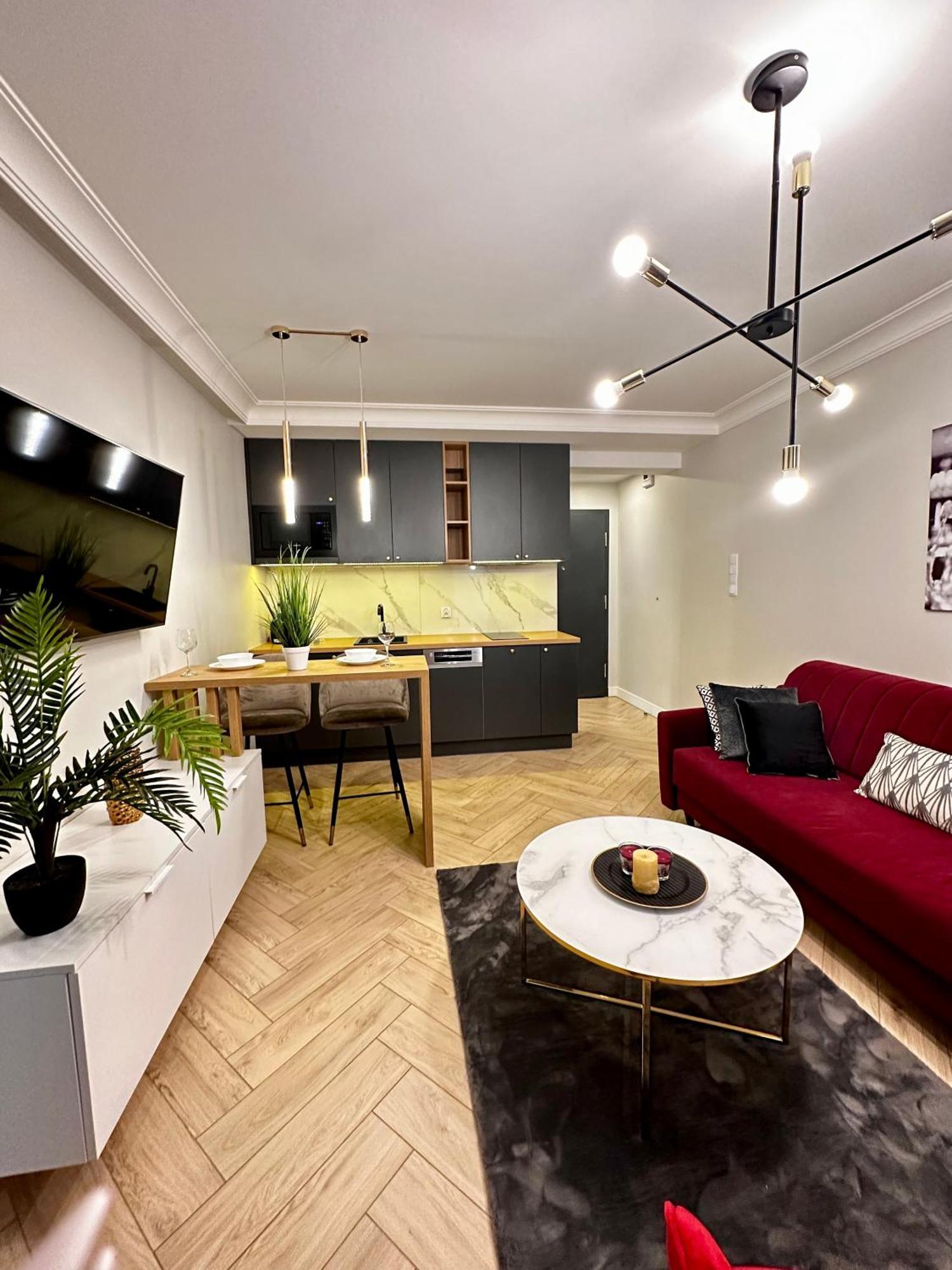 Apartamenty Kielce- Apartament Szmaragd Przy Zalew Kielecki, Faktura, Parking, Centrum Ngoại thất bức ảnh